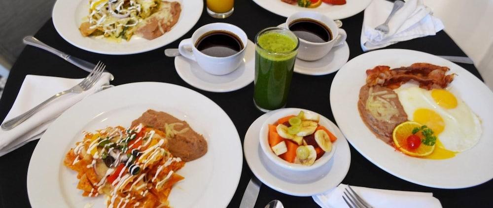 Hotel Posada El Rey Sol Ensenada Ngoại thất bức ảnh